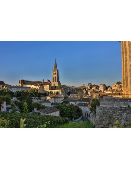 et son église monolithe, classée par l'UNESCO