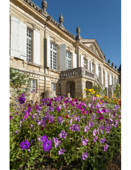 Une propriété viticole vous accueille pour découvrir son vignoble