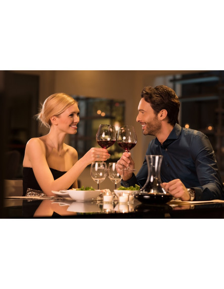 Profitez du restaurant gastronomique à deux, détente, bonne table, grand vin...