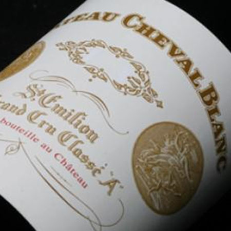 Bouteille de vin rouge Saint-Emilion Grand Cru Classé